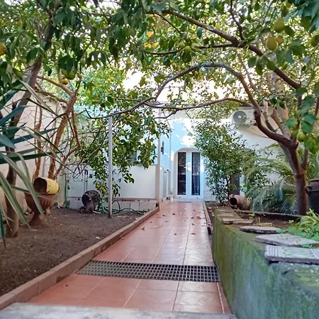 Sofia E Sveva בית הארחה 4*